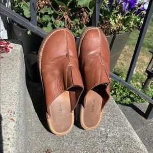 L.L Bean Leather Slides Slip